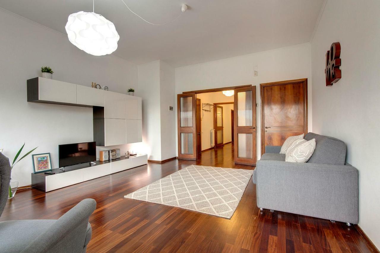 Lungarno Apartment By Mamo Florence Ngoại thất bức ảnh